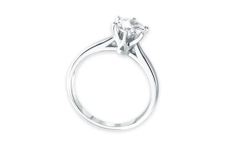 Кольцо из белого золота с фианитом