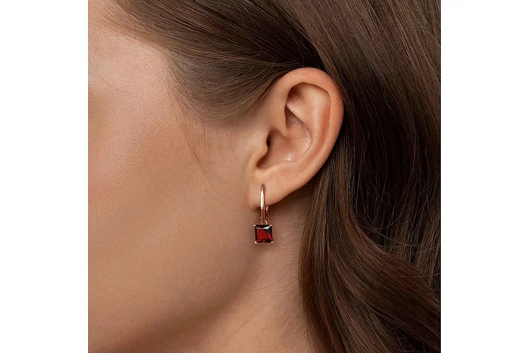 Серьги из красного золота с 2 гранатами