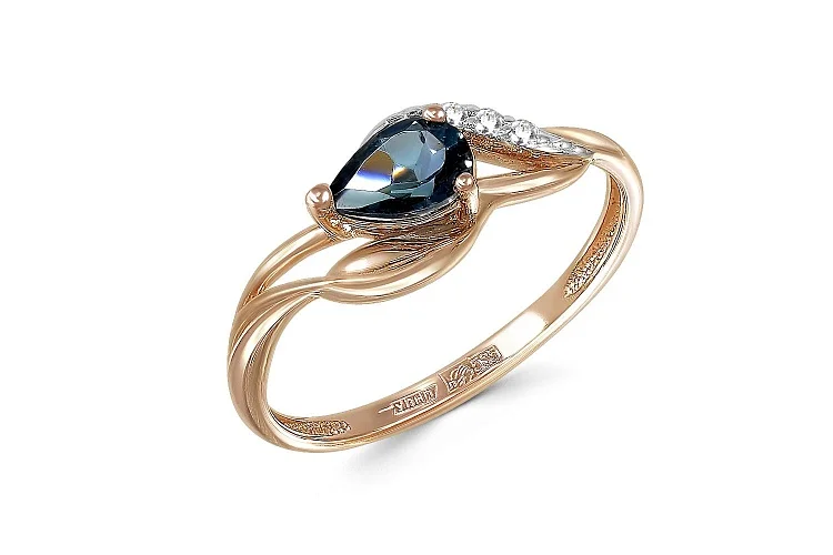 Кольцо из красного золота с топазом лондон и 3 фианитами