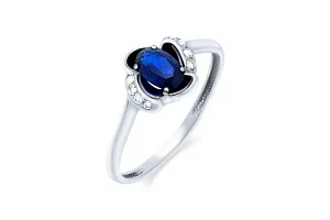 Кольцо Цветок из белого золота с корундом и 8 бриллиантами