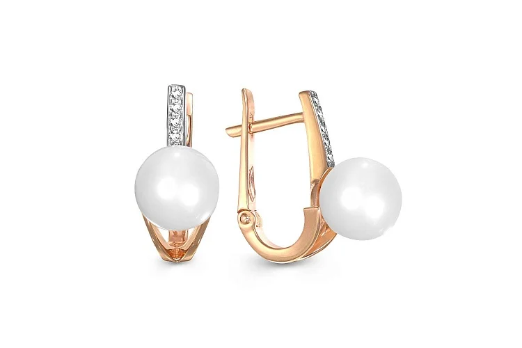 Серьги из красного золота с 2 жемчужинами и 10 фианитами
