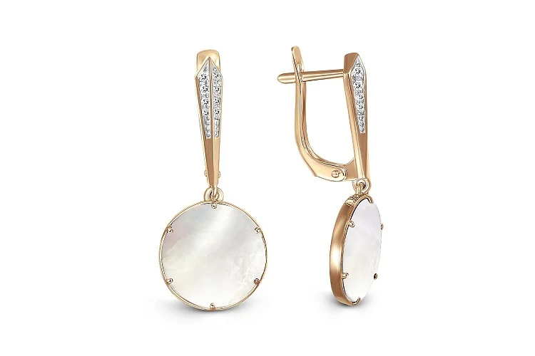 Серьги из красного золота с перламутром и 16 фианитами