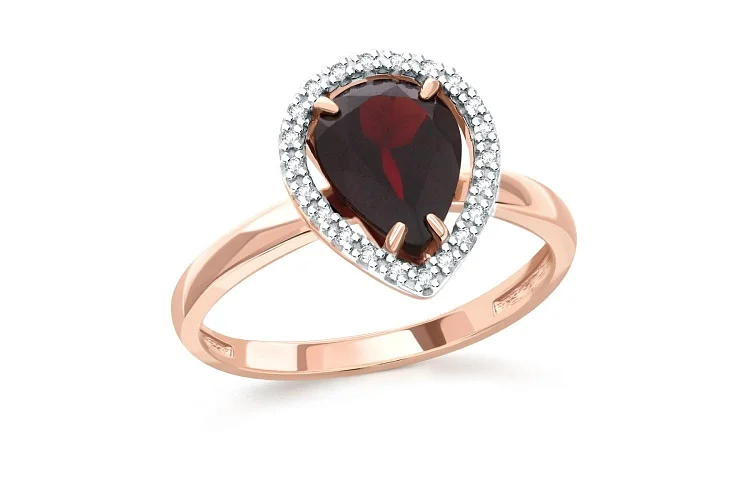 Кольцо из красного золота с гранатом и 22 фианитами