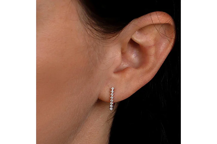 Серьги Дорожки из красного золота с 16 фианитами