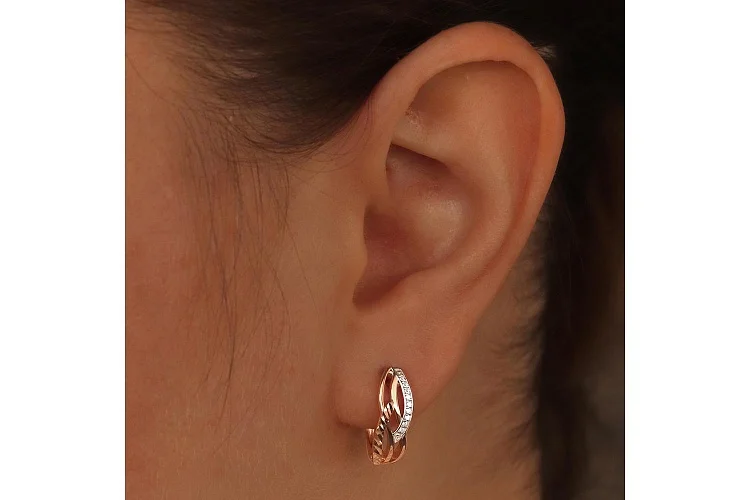 Серьги из красного золота с 18 бриллиантами