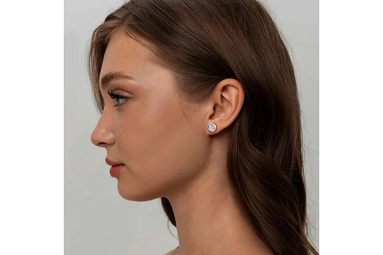 Серьги-пусеты из красного золота с перламутром