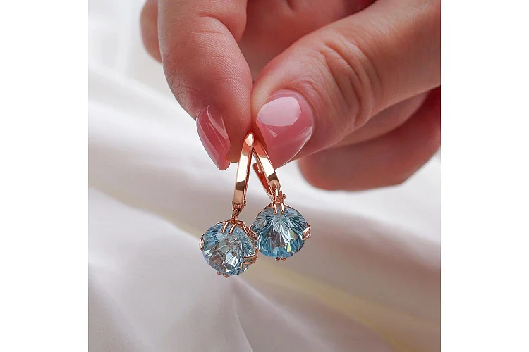 Серьги из красного золота с 2 топазами sky