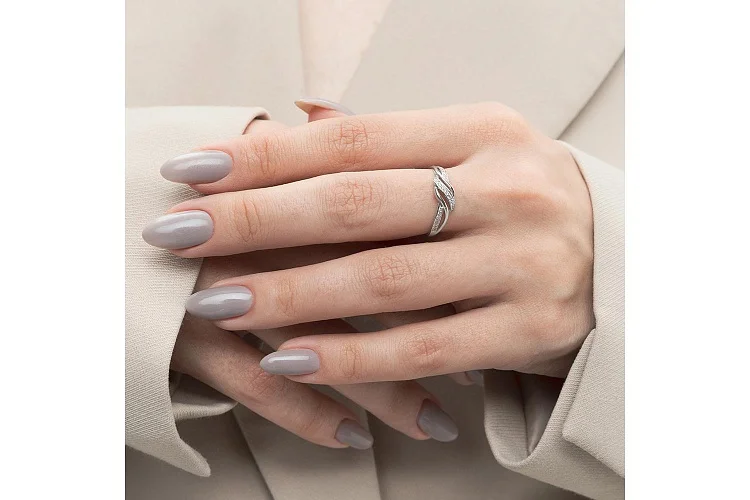 Кольцо дорожка из белого золота с 24 бриллиантами