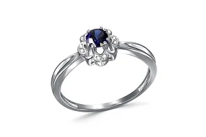 Кольцо Цветок из белого золота с корундом и 8 бриллиантами