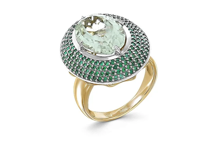 Кольцо из жёлтого золота с аметистом и 184 фианитами