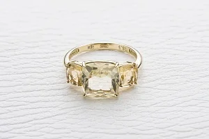 Кольцо из жёлтого золота с 3 цитринами