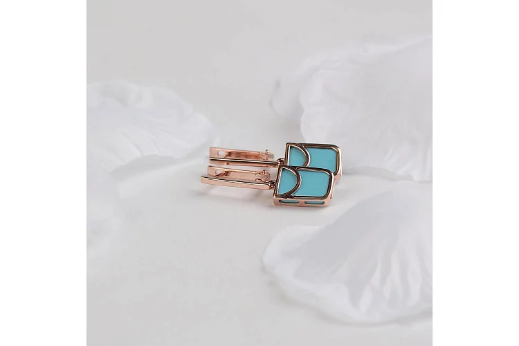 Серьги из красного золота с бирюзой