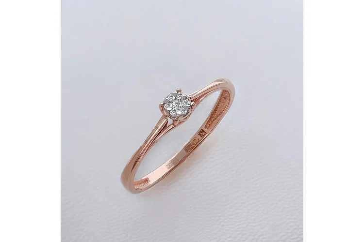Кольцо Малинка из красного золота с 7 муассанитами
