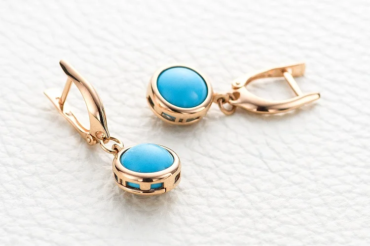 Серьги из красного золота с бирюзой