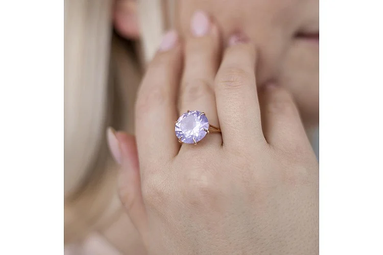 Кольцо из красного золота с ситаллом