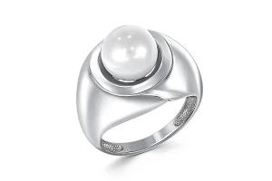 Кольцо из белого золота с жемчугом