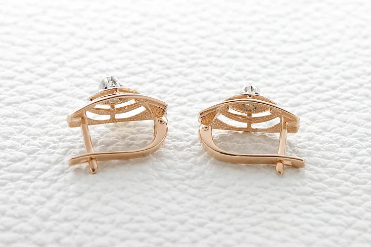 Серьги из красного золота с 10 бриллиантами