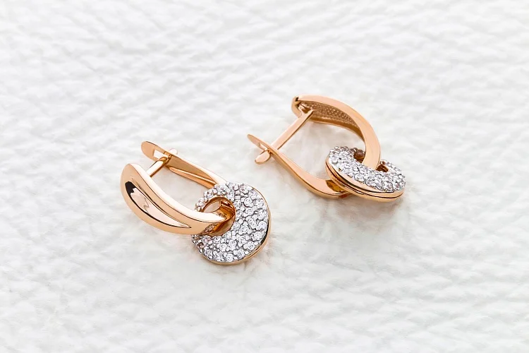 Серьги-трансформеры из красного золота с 66 фианитами