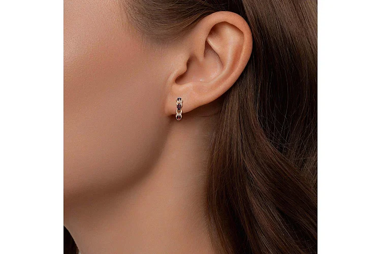 Серьги из красного золота с 6 гранатами