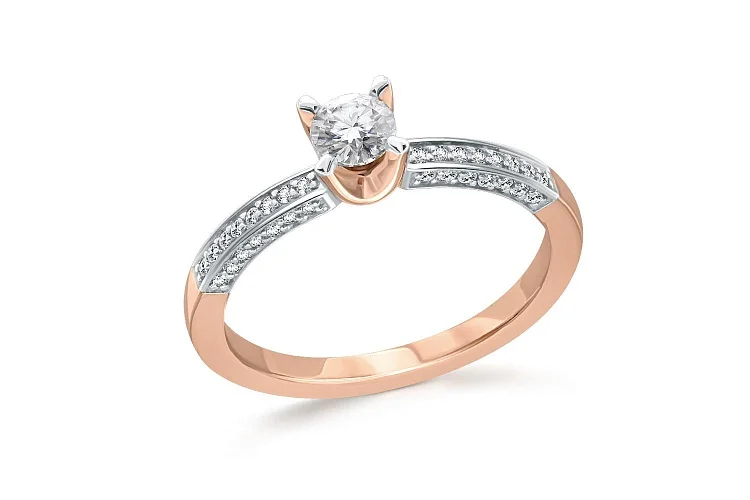 Кольцо из красного золота с 45 муассанитами