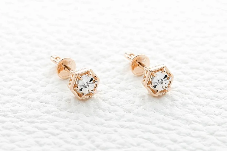 Серьги-пусеты из красного золота с 2 бриллиантами