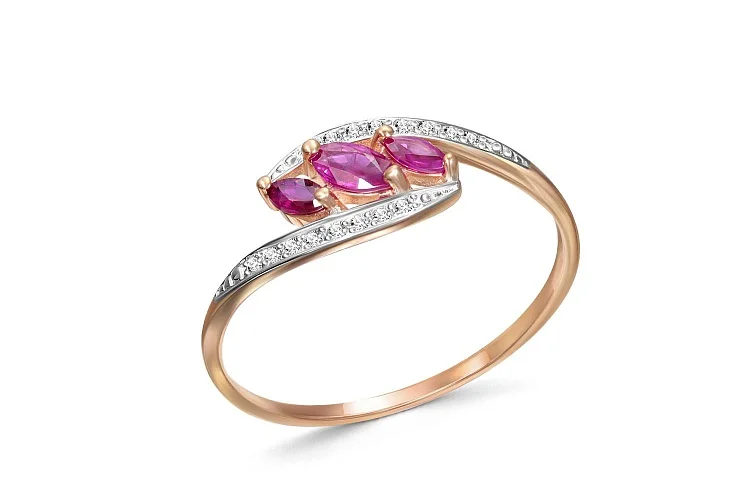 Кольцо из красного золота с 3 рубинами и 16 бриллиантами