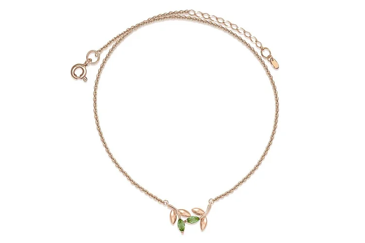 Колье Веточка из красного золота с 2 хризолитами