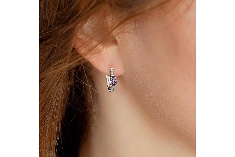 Серьги из красного золота с 2 аметистами и 10 фианитами