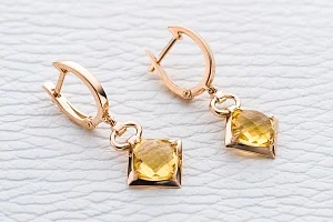 Серьги из красного золота с 2 цитринами