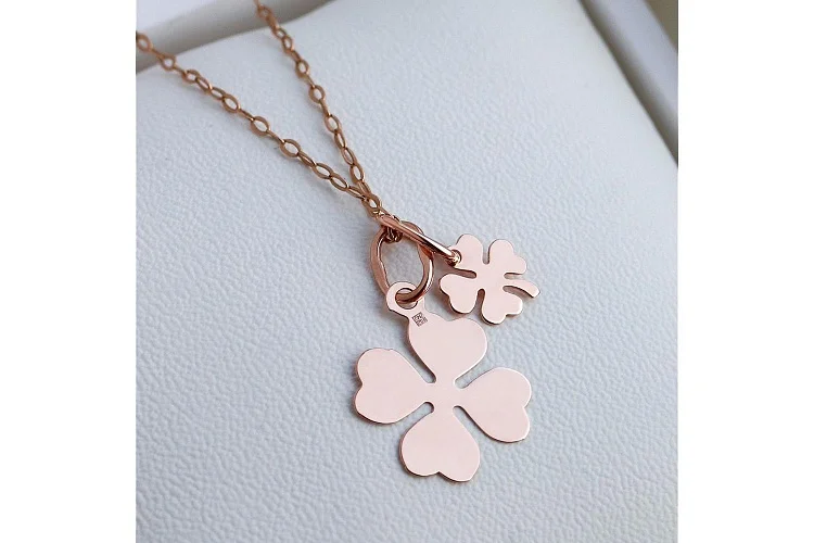 Подвеска Клевер из красного золота без вставок