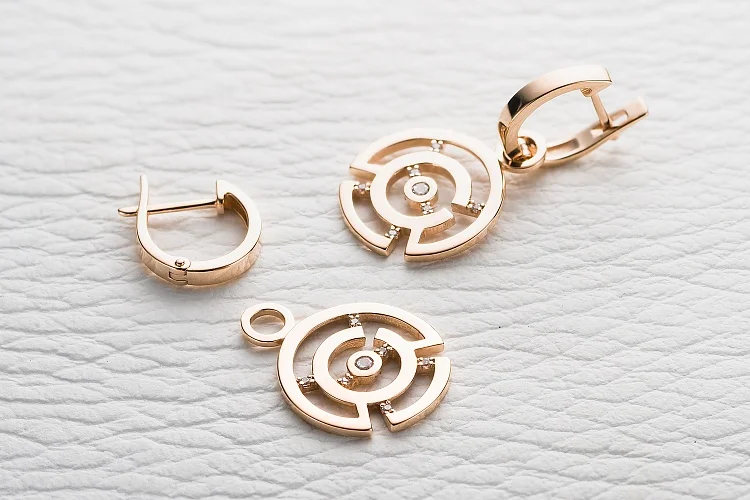 Серьги-трансформеры из красного золота с 14 фианитами