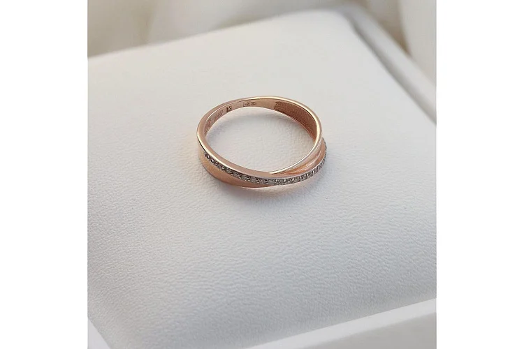 Кольцо Дорожка из красного золота с 17 бриллиантами