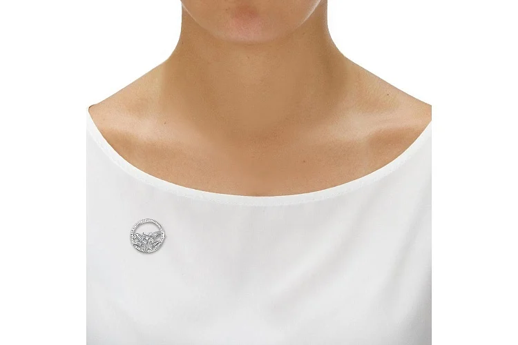 Брошь Цветок из белого золота с 49 фианитами