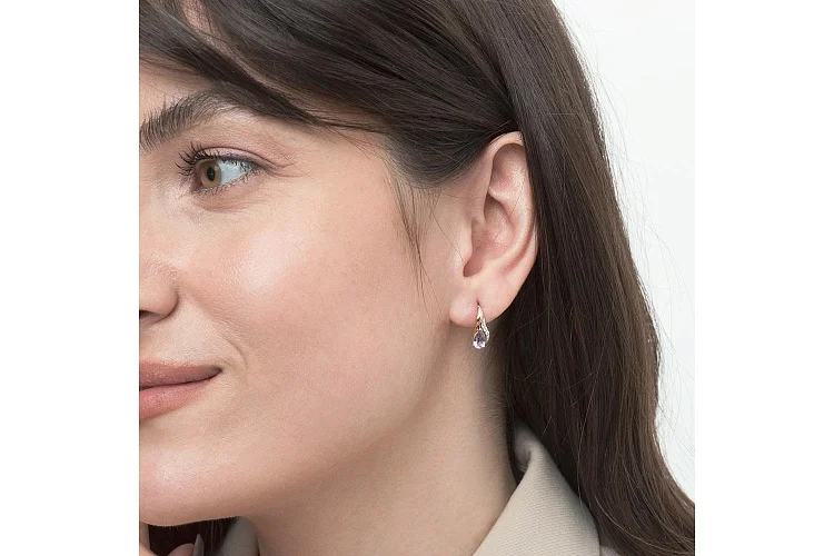 Серьги из красного золота с 2 аметистами и 6 фианитами