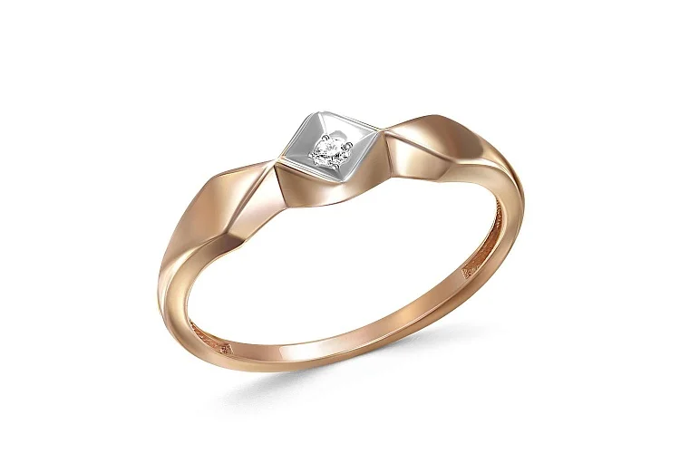Кольцо из красного золота с бриллиантом