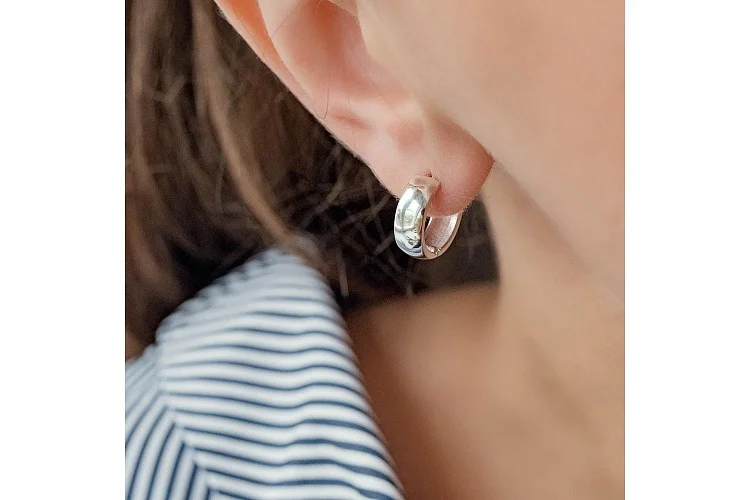 Серьги из белого золота без вставок