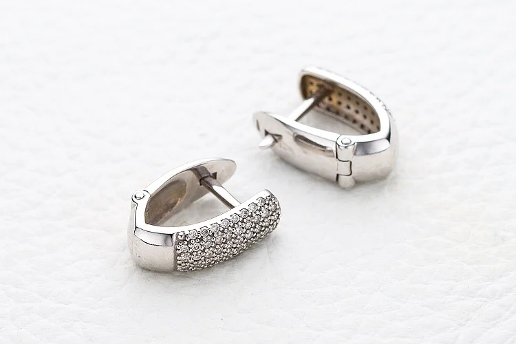 Серьги Дорожки из белого золота с 92 бриллиантами