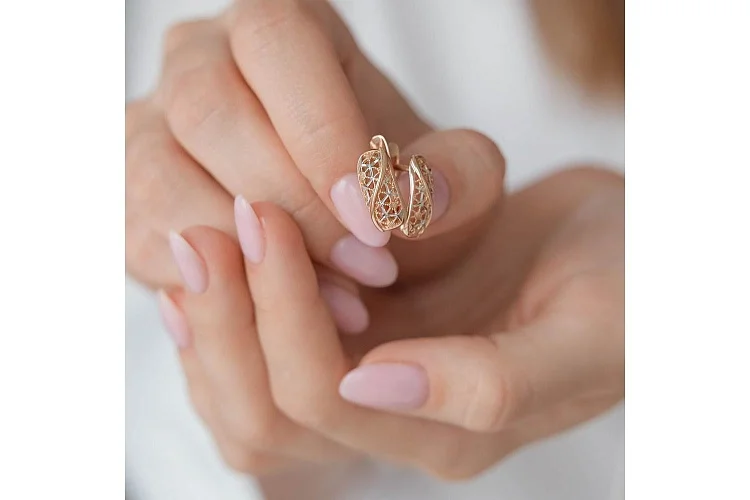 Серьги из красного золота без вставок