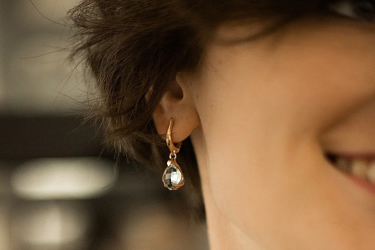 Серьги из красного золота с 2 аметистами