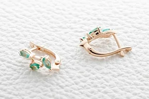 Серьги Веточки из красного золота с 6 изумрудами