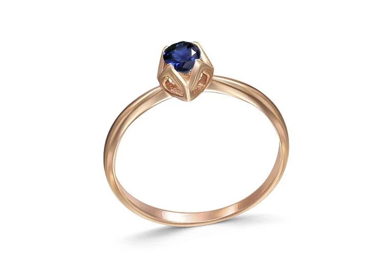 Кольцо помолвочное из красного золота с сапфиром