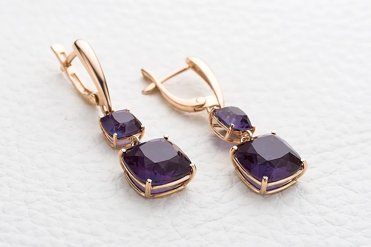 Серьги из красного золота с 4 александритами