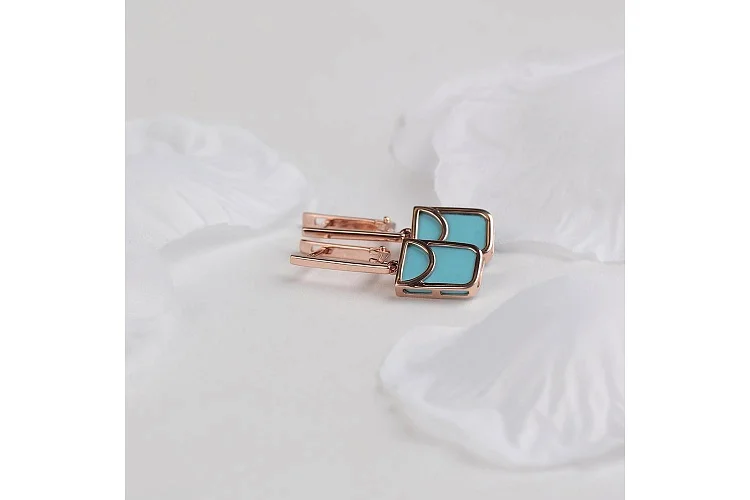 Серьги из красного золота с бирюзой