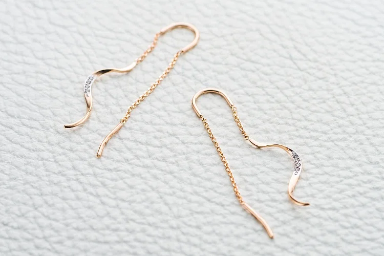 Серьги-продёвки из красного золота с 8 бриллиантами