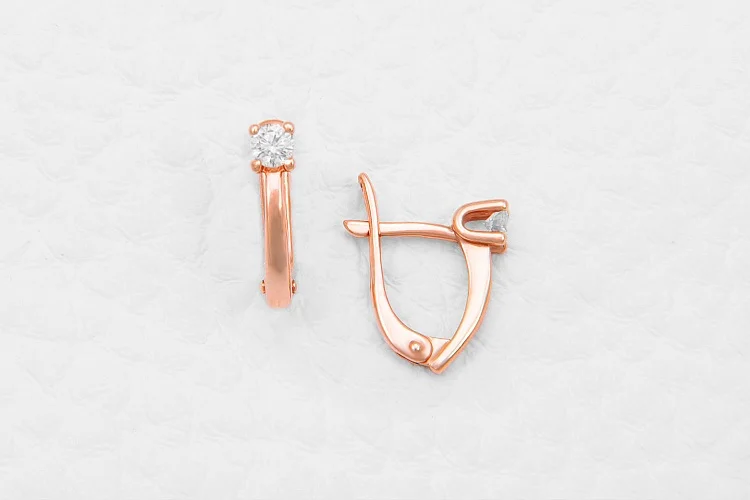 Серьги из красного золота с 2 бриллиантами