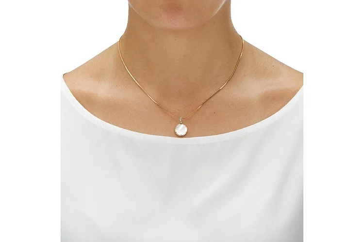 Подвеска из красного золота с перламутром и 3 фианитами