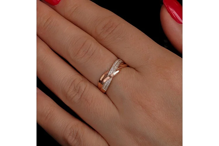 Кольцо дорожка из красного золота с 31 бриллиантами