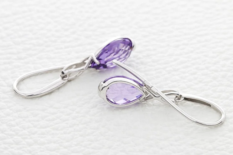 Серьги из белого золота с 2 аметистами