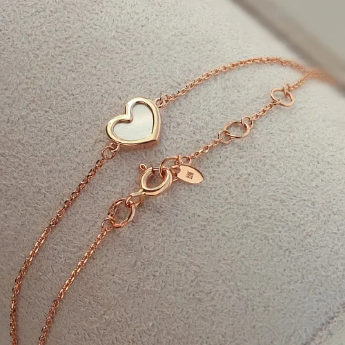 Браслет Сердце из красного золота с перламутром