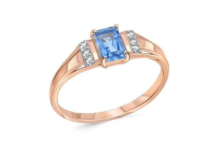 Кольцо из красного золота с топазом swiss и 6 фианитами